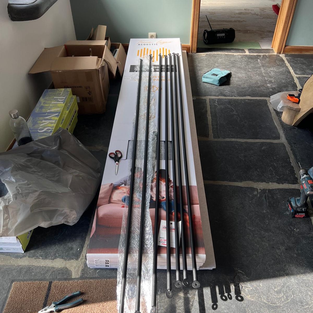 Les barreaux d'acier avant montage